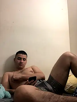 Snapshot of Cesar_Augusto chatting on October 13, 11:38 pm Cesar Augusto online show from October 13, 11:38 pm