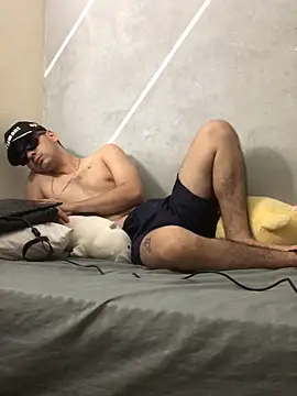 Cesar Augusto online show from November 1, 1:29 am