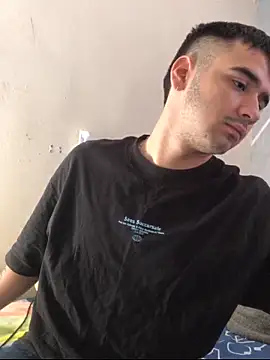 Cesar Augusto online show from February 17, 2:02 pm