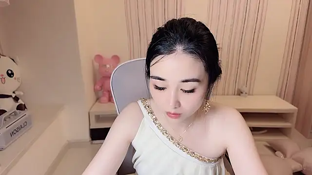 Snapshot of Purple-meng chatting on June 29, 11:54 am Purple-meng online show from June 29, 11:54 am