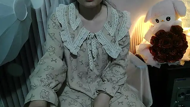 Emachiii online show from November 15, 9:50 am