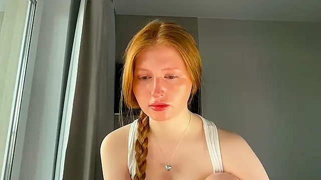 LuxXAngel online show from May 31, 12:08 am