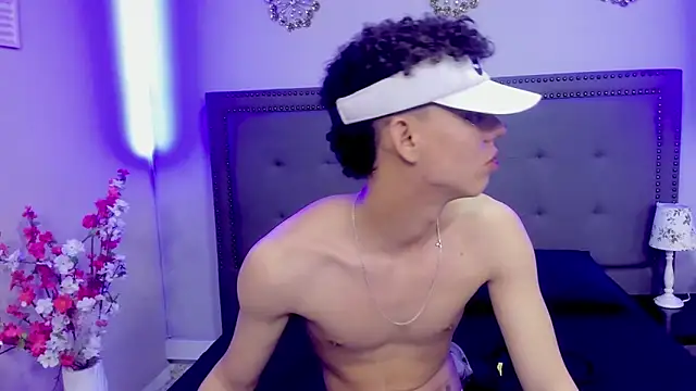 JoseLucian online show from November 15, 1:47 am