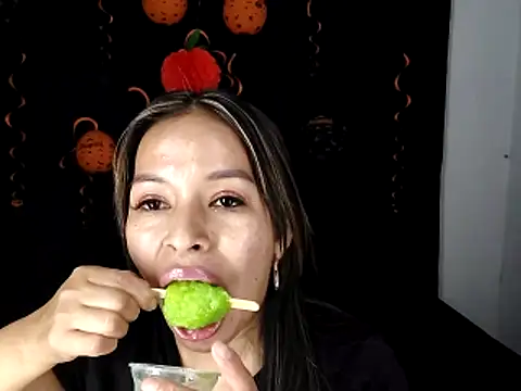 AntonelaMorriz online show from October 13, 7:14 pm