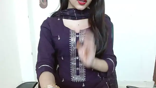 Snapshot of its_rida chatting on November 26, 1:50 am its rida online show from November 26, 1:50 am