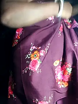 Nude-Priya2 online show from November 24, 7:02 pm