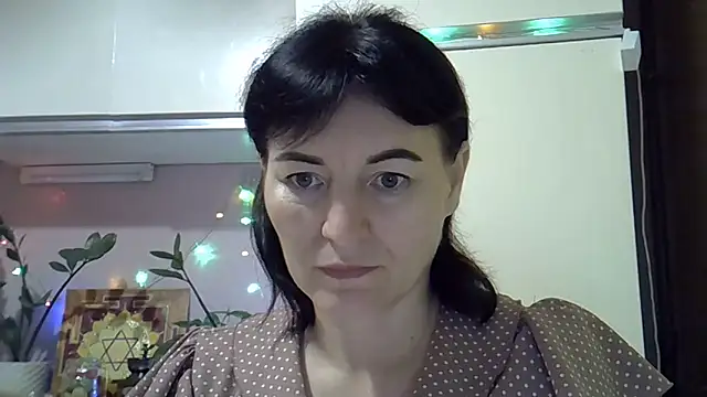 Krystal 82 online show from September 24, 6:33 pm