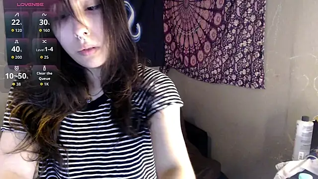 London Ray online show from April 7, 10:42 pm