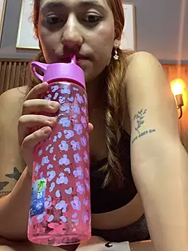 Tammys4 online show from February 11, 7:30 pm