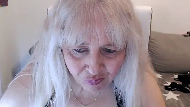 SusiLifeXXX online show from September 20, 7:15 pm