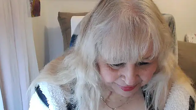 SusiLifeXXX online show from November 8, 11:25 pm