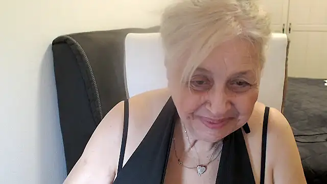 SusiLifeXXX online show from March 8, 2:04 am