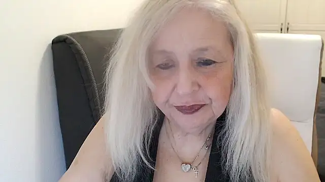 SusiLifeXXX online show from March 8, 8:23 pm