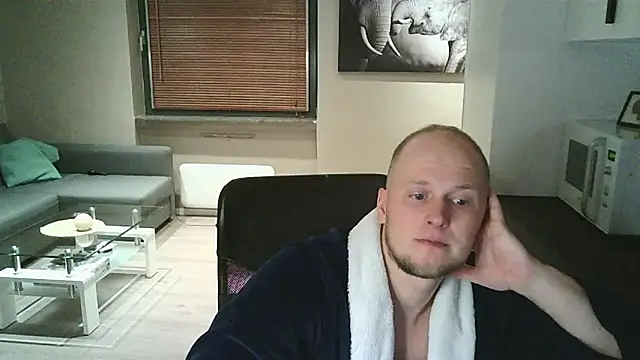 Dartanjanas13 online show from November 9, 9:46 pm