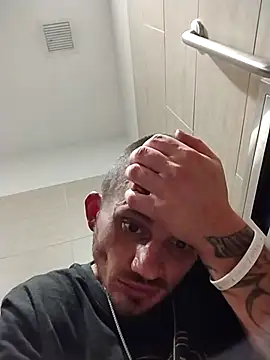 areyouseriousss online show from March 4, 11:38 am