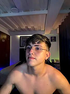 Justin trevor1 online show from October 24, 10:17 pm