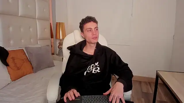 dark sun302 online show from September 10, 9:26 pm