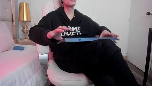 dark sun302 online show from November 5, 9:59 pm