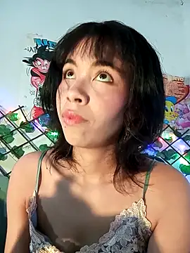 Snapshot of dolliette24 chatting on May 3, 8:48 pm dolliette24 online show from May 3, 8:48 pm