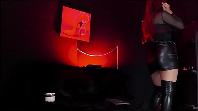 isabellestone online show from February 10, 9:52 pm