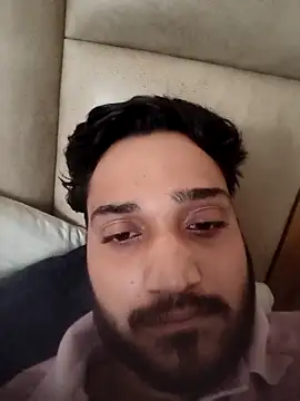 Snapshot of Himanshu111007 chatting on September 24, 8:50 am Himanshu111007 online show from September 24, 8:50 am