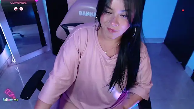 Danniela20 online show from March 25, 3:45 am