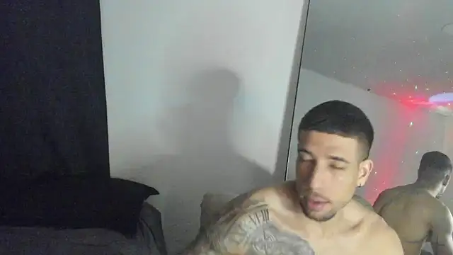 ThiagoLugo online show from February 12, 2:50 am