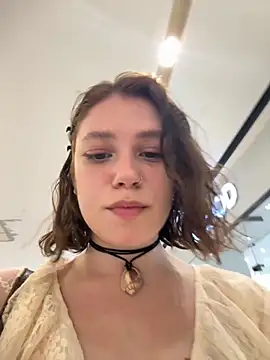 Snapshot of lucy-joy chatting on September 11, 10:26 am lucy-joy online show from September 11, 10:26 am