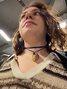 lucy-joy online show from November 26, 11:33 am