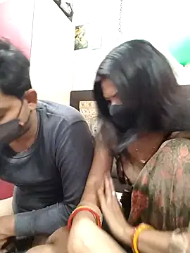 Yourhotsweetgirl online show from January 18, 5:06 pm