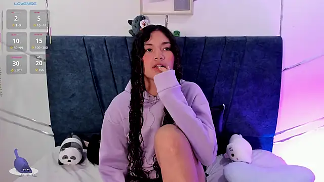 Camilla Miller01 online show from November 8, 2:06 pm