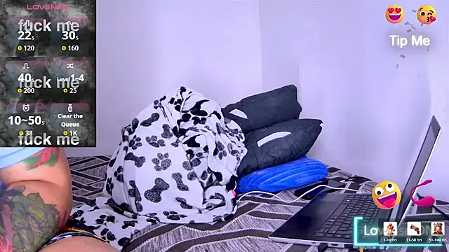 karla sexy21 online show from March 28, 4:23 am