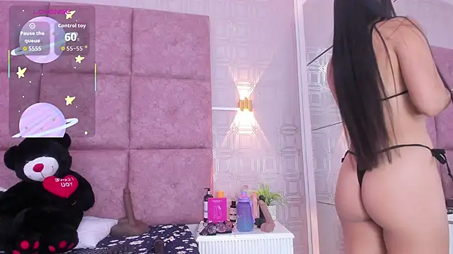 Snapshot of AmyStar1 chatting on July 3, 9:43 pm AmyStar1 online show from July 3, 9:43 pm