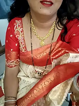Snapshot of Niharika555 chatting on April 19, 8:24 am Niharika555 online show from April 19, 8:24 am