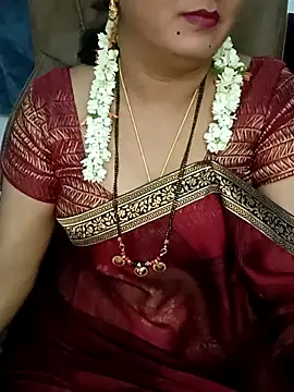 Snapshot of Niharika555 chatting on May 5, 3:53 pm Niharika555 online show from May 5, 3:53 pm