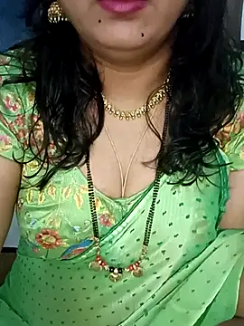 Snapshot of Niharika555 chatting on May 15, 5:09 pm Niharika555 online show from May 15, 5:09 pm