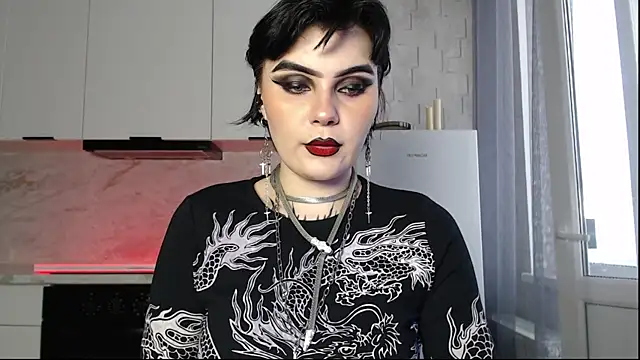 IntrigueYourDay online show from April 15, 9:05 am