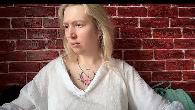 CitrusBlissss online show from October 31, 2:45 am