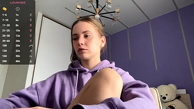 LinaMoonBlessed online show from October 14, 8:37 am