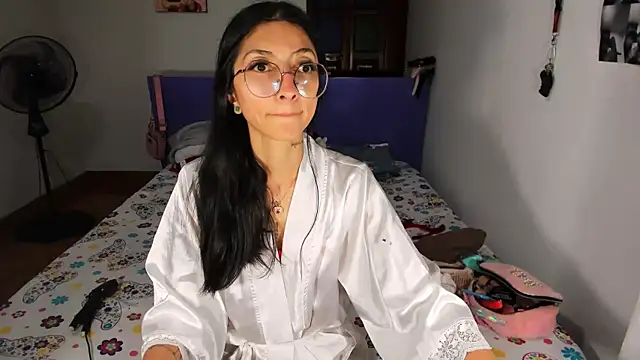 Anais lux online show from June 4, 1:00 am