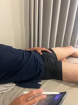 Snapshot of qaz23257 chatting on October 19, 5:19 am qaz23257 online show from October 19, 5:19 am