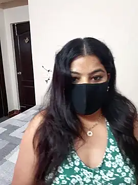 Snapshot of Aavya_007 chatting on July 19, 10:30 am Aavya 007 online show from July 19, 10:30 am