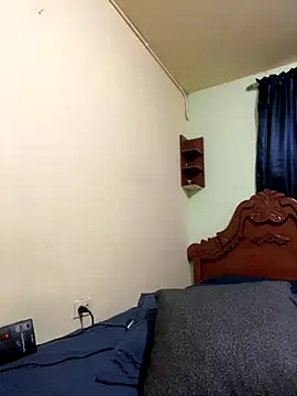 MaxDell online show from September 13, 9:47 pm