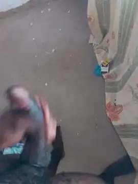 Snapshot of dickcurved38 chatting on February 19, 10:22 am dickcurved38 online show from February 19, 10:22 am