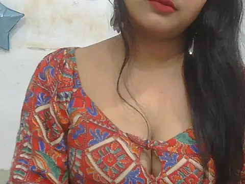 POOJA 199 online show from February 8, 6:17 am