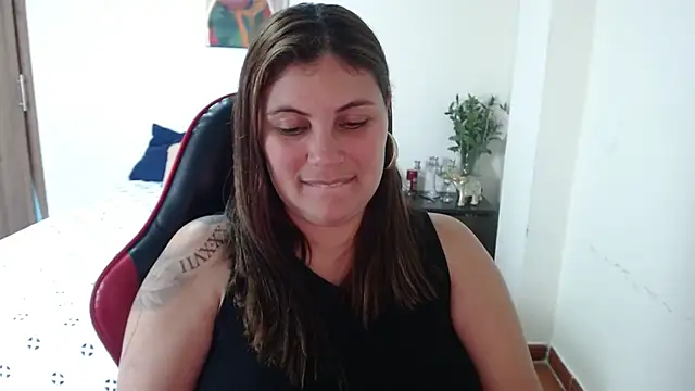 Secret Bella online show from January 14, 10:47 pm