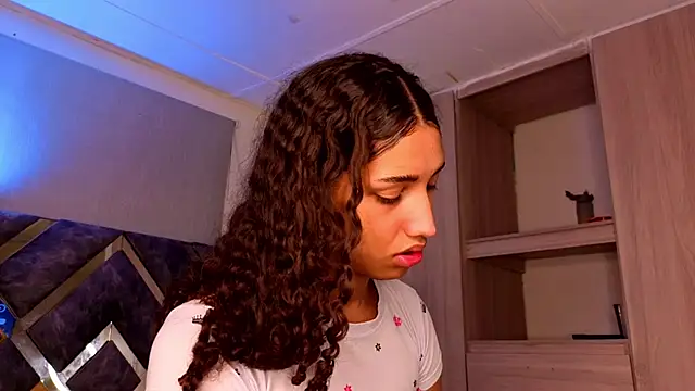 candice777 online show from February 4, 1:17 pm