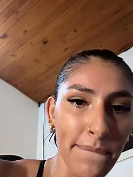 Snapshot of SOY_NOOA chatting on July 23, 1:52 am SOY NOOA online show from July 23, 1:52 am