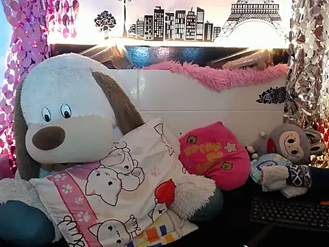 Nicol V online show from September 26, 4:16 am