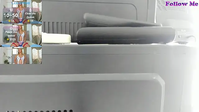 Snapshot of Lady_miss___ chatting on March 28, 12:05 pm Lady miss online show from March 28, 12:05 pm